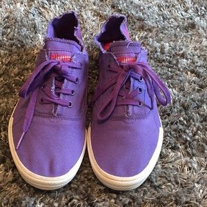 Puma Tennis Shoes Women 8 1/2 Purple